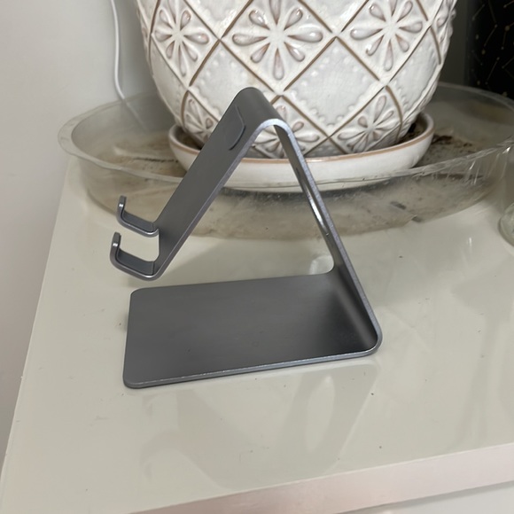 Nwot phone stand - Picture 2 of 3